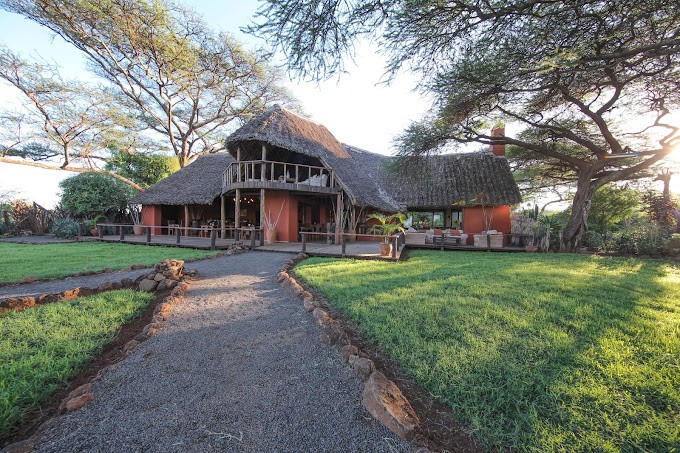 tawi lodge